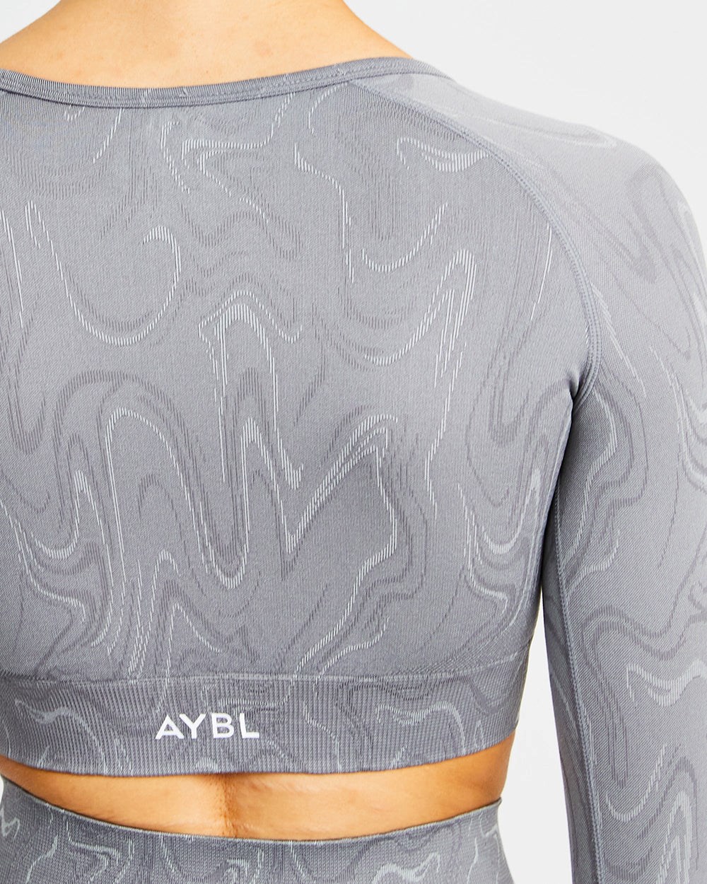 AYBL Velocity Seamless Long Sleeve Crop Top Siva | 10UPMTCVL